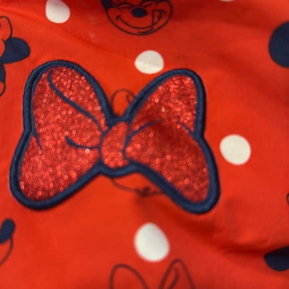 Disney Minnnie Mouse red packable rain jacket and attached carry bag size 4 . - Picture 2 of 10